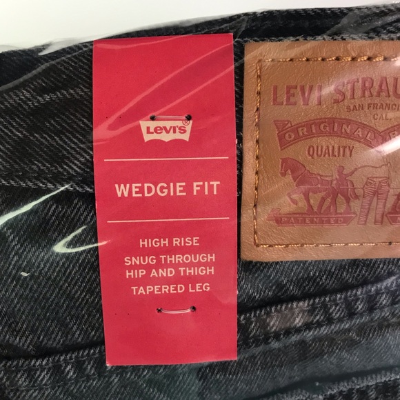 Levi's Selvedge Wedgie Fit High Rise Jeans - Picture 6 of 6